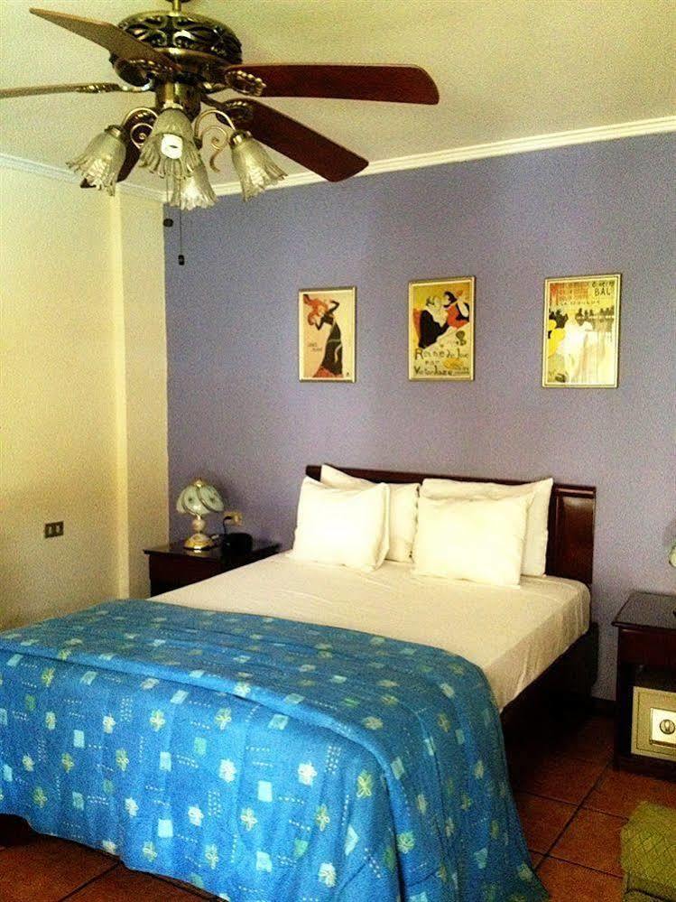 Hotel Puerta Del Sol - Airport San Jose (San Jose)